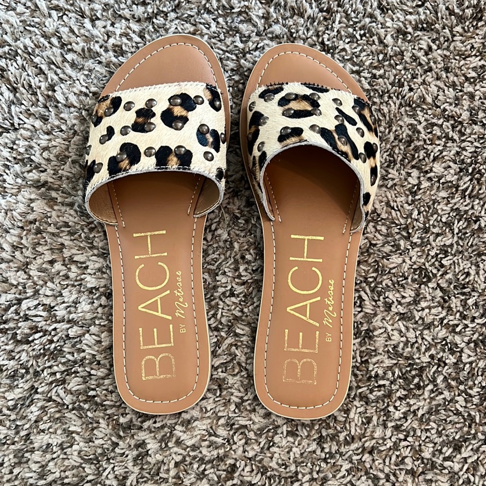Beach by Matisse leopard sandals